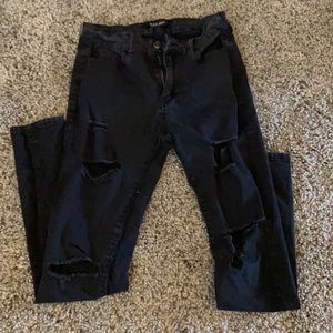Size 7 black ripped jeans